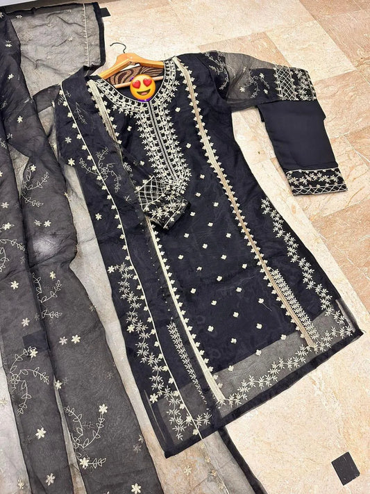 Black Embroidered organza 3pcs woman suit